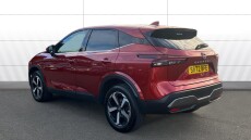 Nissan Qashqai 1.3 DiG-T MH N-Connecta 5dr Petrol Hatchback